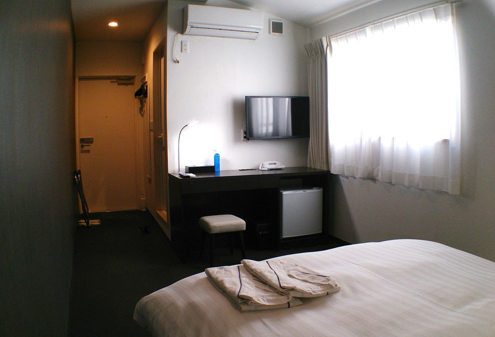 Akasaka Crystal Hotel (Adults Only) Tokyo Eksteriør bilde