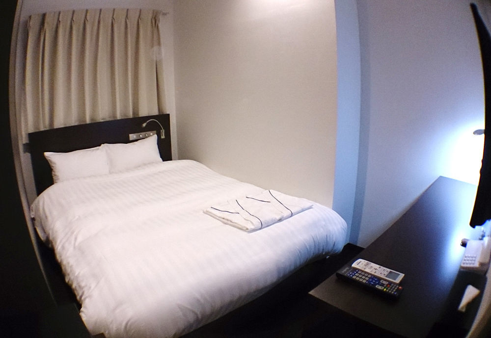 Akasaka Crystal Hotel (Adults Only) Tokyo Eksteriør bilde